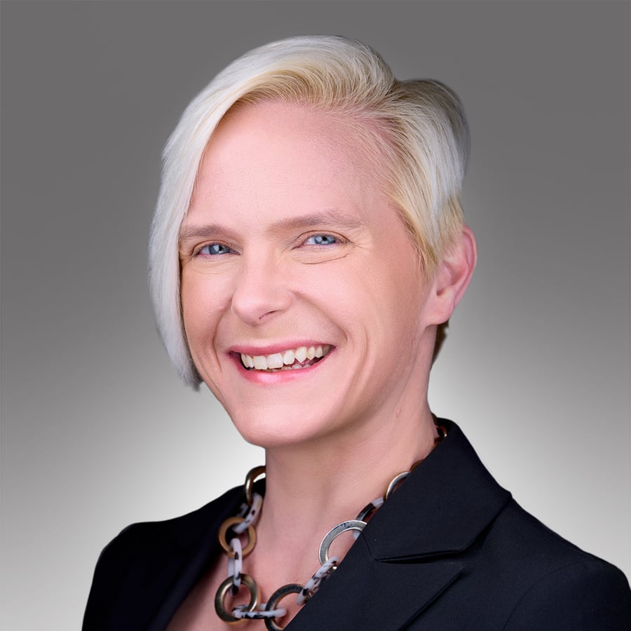 Rebecca Jones (150dpi) 1 (1)